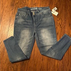 COPY - Wallflower Skinny Jeans